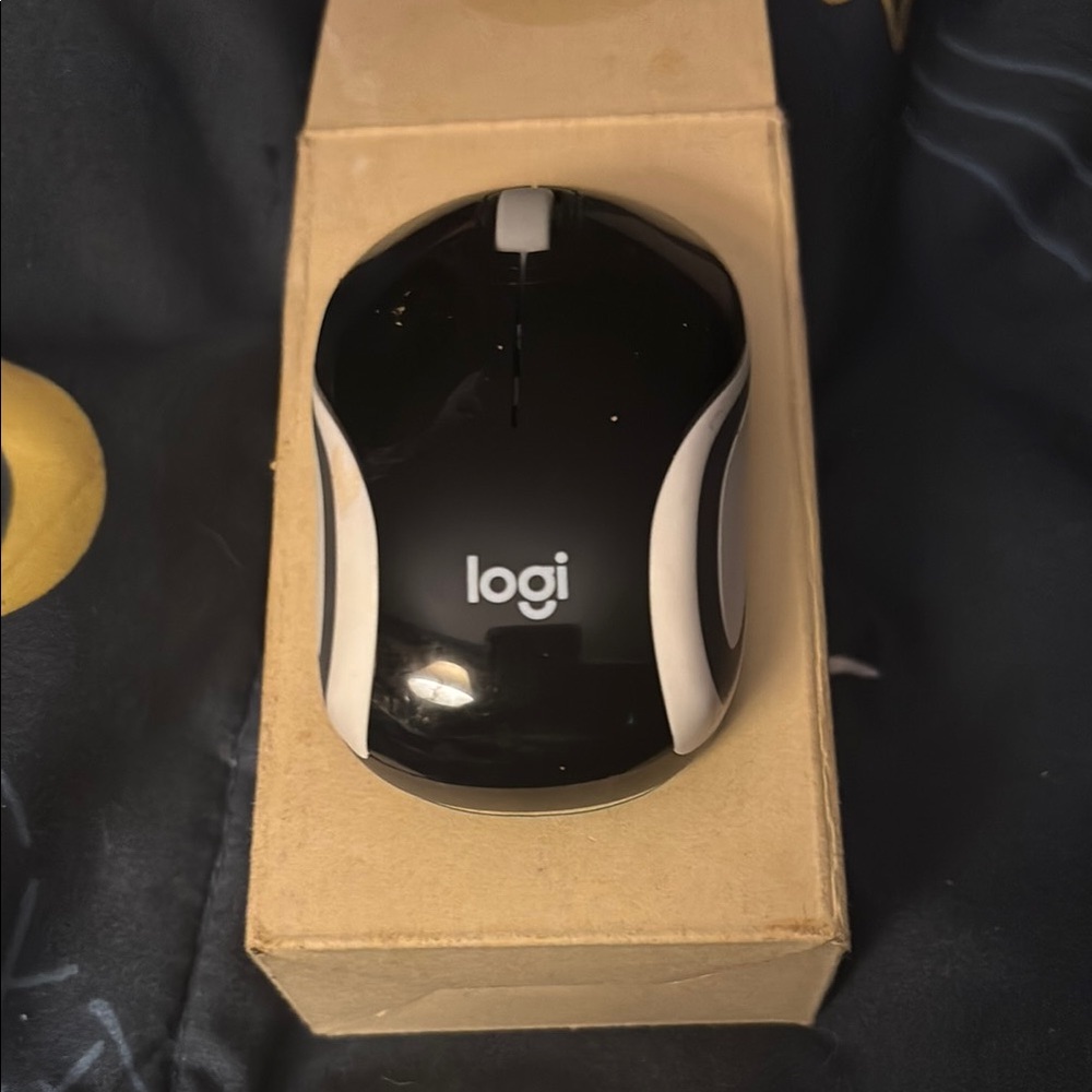 Logitech Dual-Tone Wireless Mouse
